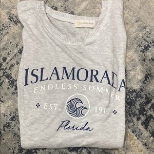 Ocean Drive Islamorada Oversized Light Gray Florida Tee and cap